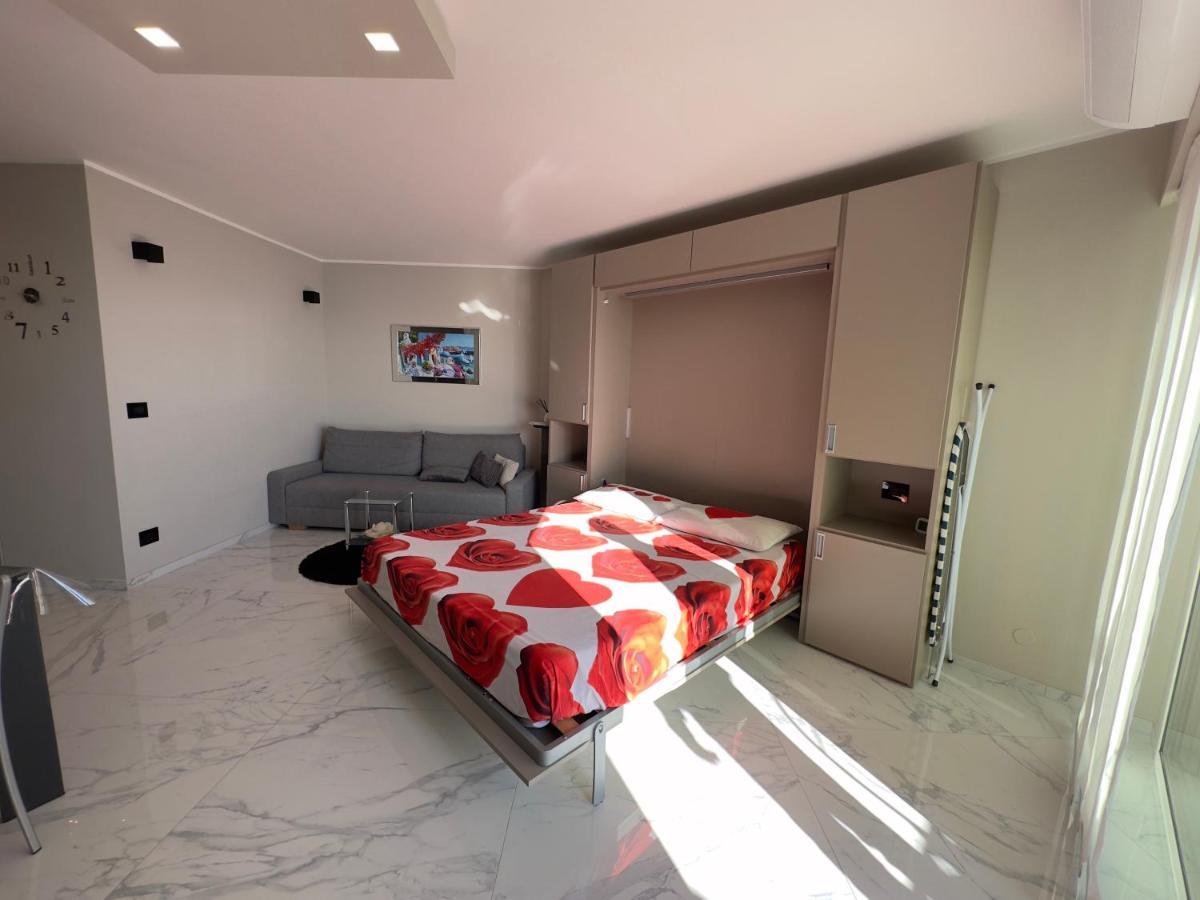 Exclusive Panoramic Sea View In Victoria Beach Menton Luaran gambar